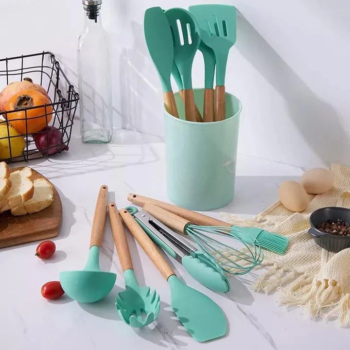 SET DE 12 UTENSILIOS DE COCINA EN SILICONA ECOBAMBÚ